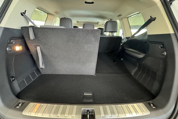 2025 LDV D90 SV9A Executive SUV Image 15