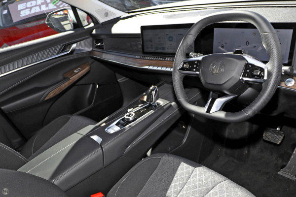 2025 MG QS IS31 Excite SUV Image 5