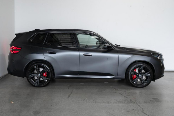 2025 BMW X3 G45 M50 xDrive SUV image 3