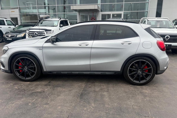 2016 Mercedes-Benz GLA-Class X156 GLA45 AMG SUV Image 6