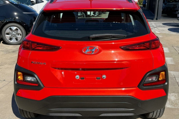 2017 MY18 Hyundai KONA OS Active SUV Image 5