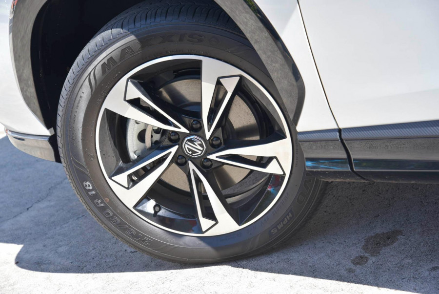 2024 MY24.5 MG HS AS33 Vibe SUV Image 23