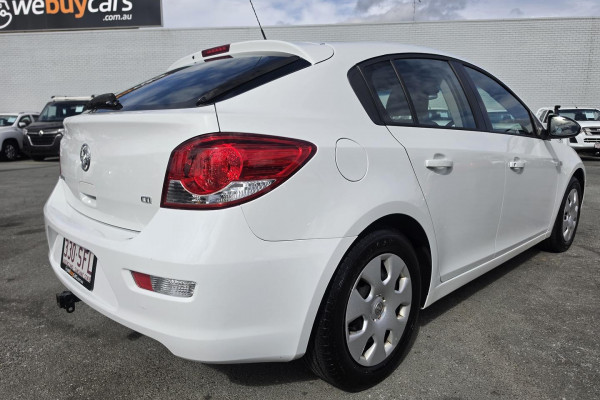 2012 MY13 Holden Cruze JH Series II CD Hatch Image 7