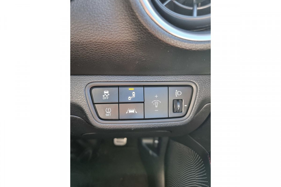 2019 Kia Cerato BD GT Sedan Image 20