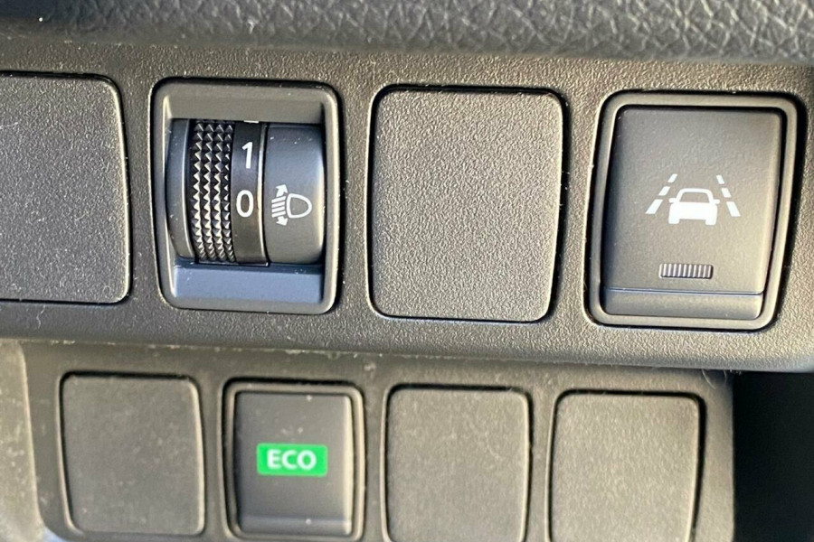 2019 MY20 Nissan QASHQAI J11 Series 3 ST-L SUV Image 15