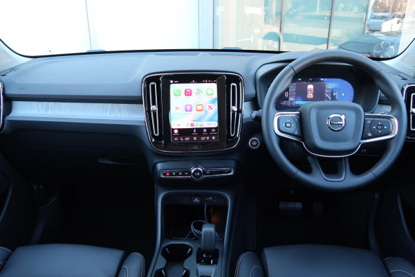 2025 MY26 Volvo XC40 XZ Plus B4 SUV Image 5