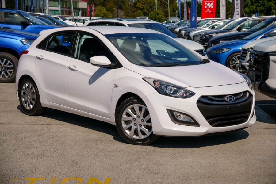 2014 Hyundai i30 GD2 Active Hatch Image 1