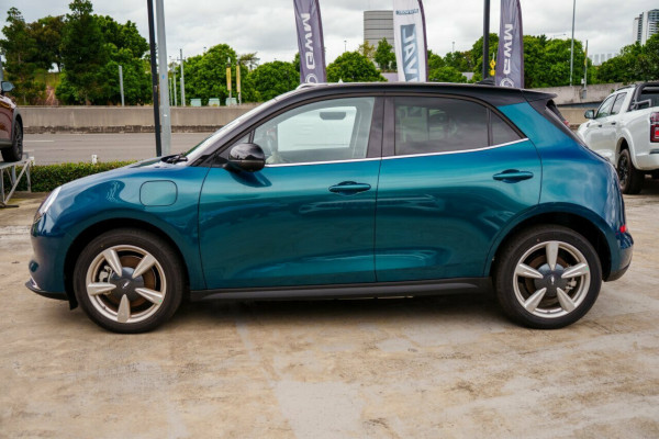 2025 MY24 GWM Ora ES11 Standard Range Hatch
