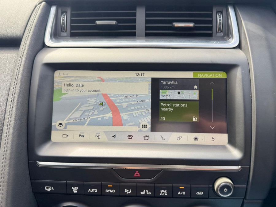 2019 Jaguar E-PACE X540 P250 SE SUV Image 11