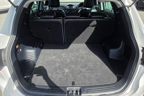 2015 Hyundai ix35 Series II SE SUV Image 14