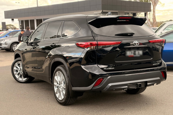 2021 Toyota Kluger GSU70R Grande SUV Image 2