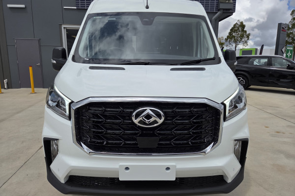 2026 MY24 LDV Deliver 9 Mid Roof MWB Van Image 8