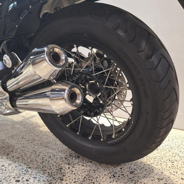 2025 BMW R 12 HL R 12 image 22