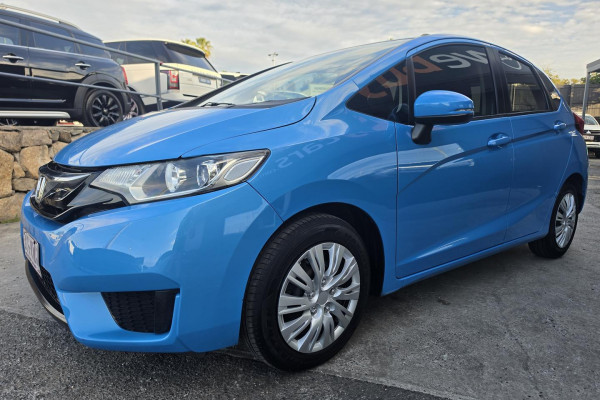2015 Honda Jazz GF VTi Hatch Image 3