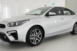 2018 MY19 Kia Cerato Hatch BD Sport with Safety Pack Hatchback