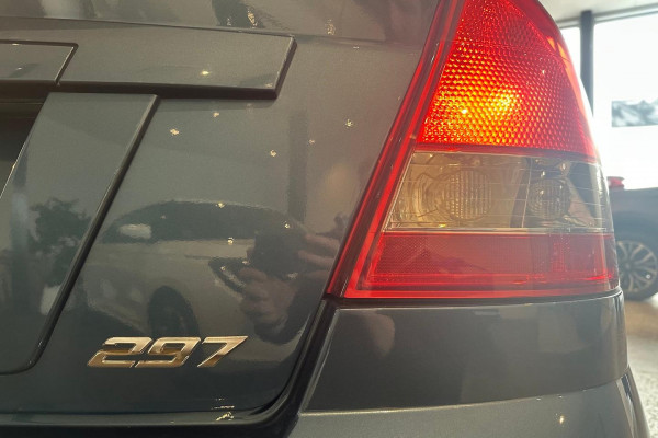2005 HSV Senator Z  Sedan Image 6