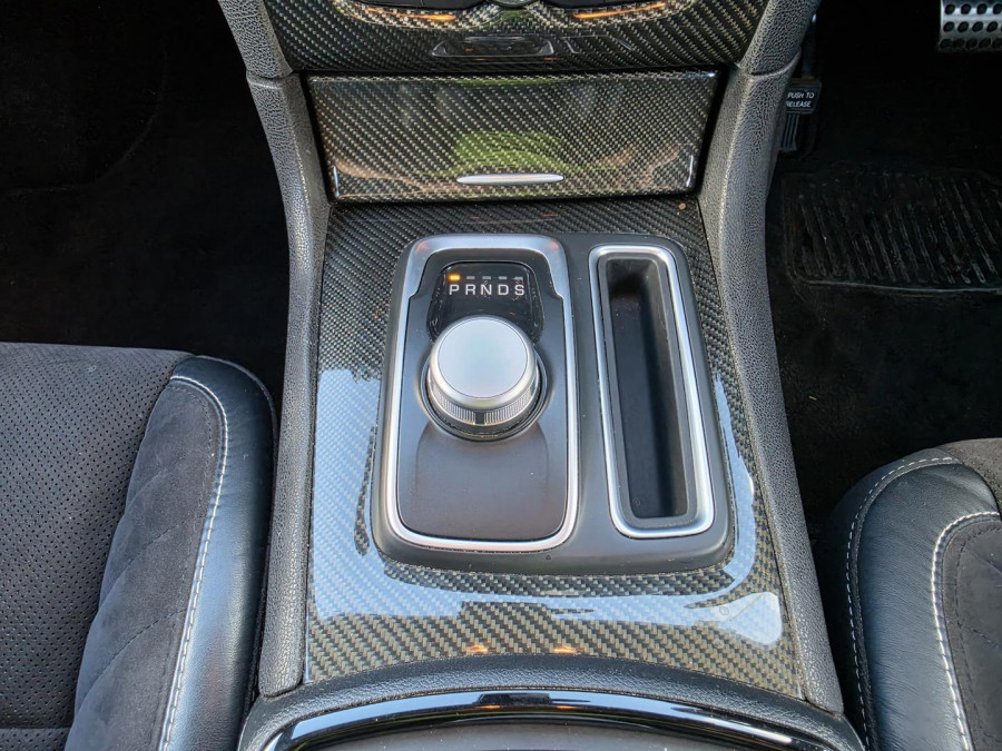 2017 Chrysler 300 LX SRT Sedan Image 17