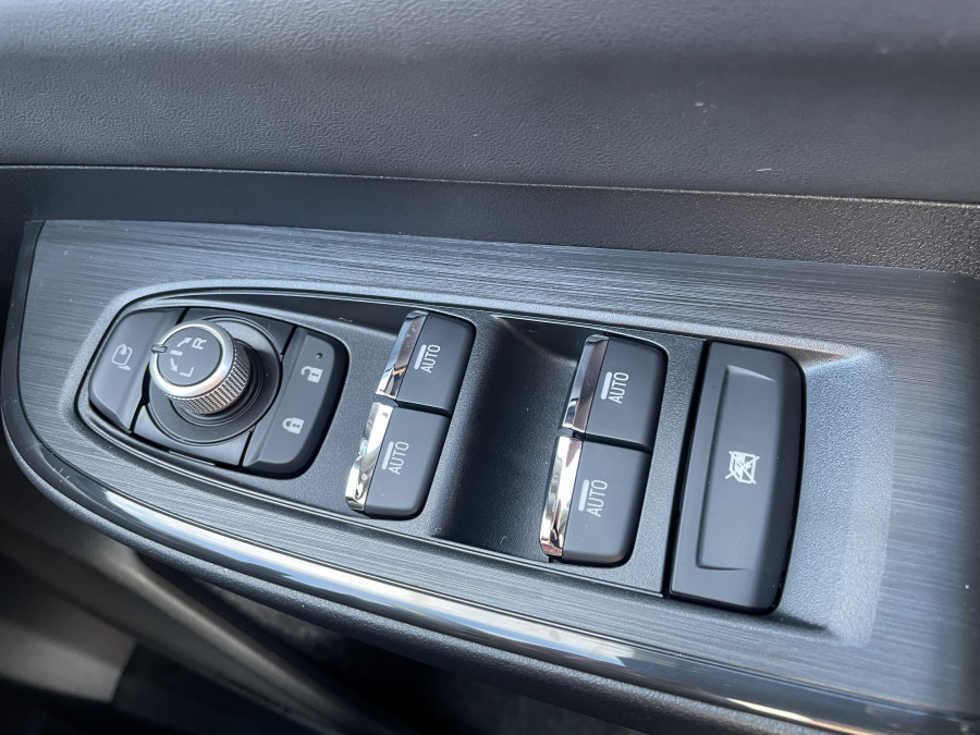 2026 Subaru Outback  7GEN AWD Touring SUV Image 19