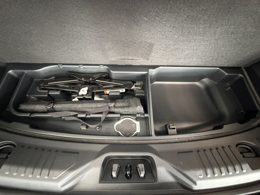 2026 MY26.5 Ford Everest UB Active SUV Image 18