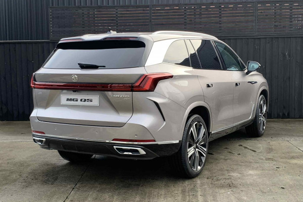 2026 MY25 MG QS IS31 Essence SUV Image 3