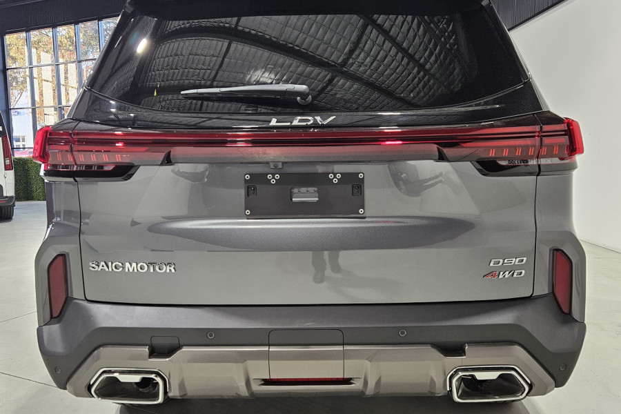 2025 LDV D90 SV9A Executive SUV Image 6