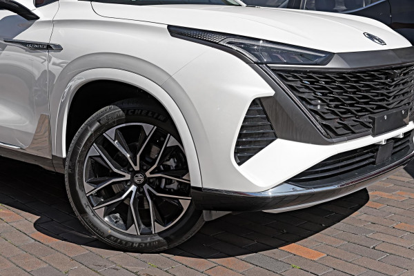 2025 MG QS IS31 Excite SUV Image 6