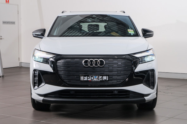 2024 MY25 Audi Q4 e-tron F4 45 SUV image 4