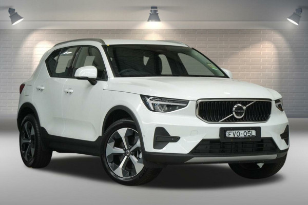 2025 Volvo XC40 XZ Plus B4 Special Edition SUV