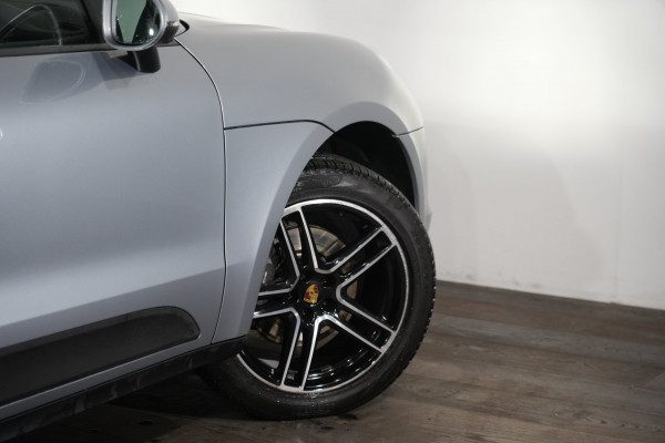 2021 Porsche Macan SUV