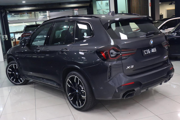 2023 BMW X3 G01 LCI M40i SUV image 3