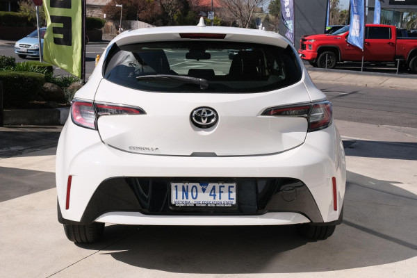 2018 Toyota Corolla MZEA12R Ascent Sport Hatch Image 4