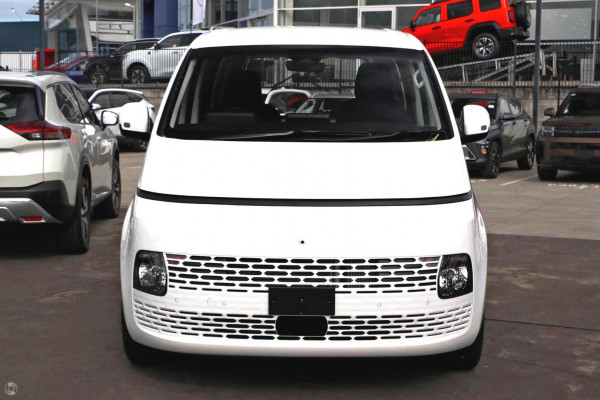 2026 Hyundai Staria Load US4.V3  Van Image 2
