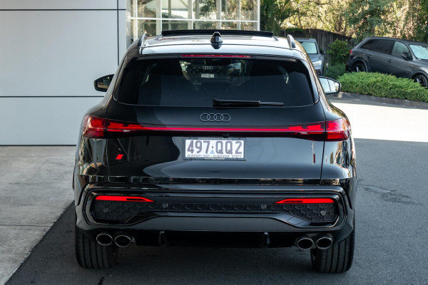 2026 Audi SQ5  SUV image 4