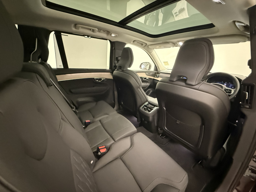 2025 MY26 Volvo XC90 L Series Plus B5 Bright SUV Image 24