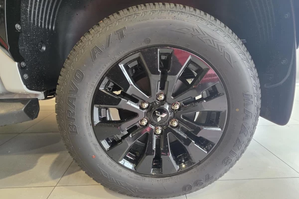 2026 Mitsubishi Triton MV GSR Ute Image 8