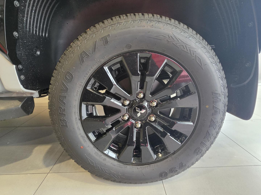 2026 Mitsubishi Triton MV GSR Ute Image 8
