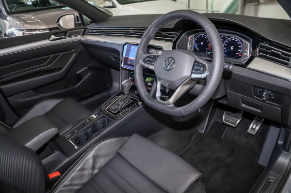 2021 Volkswagen Passat B8 162TSI Elegance Sedan