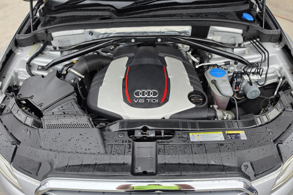 2013 Audi SQ5 8R TDI SUV Image 28
