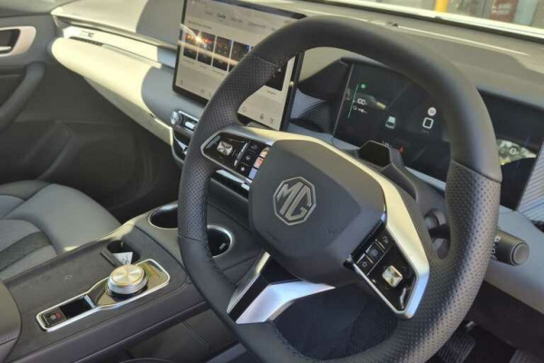 2026 MG MG4 AH4E Essence 64 Hatch Image 11