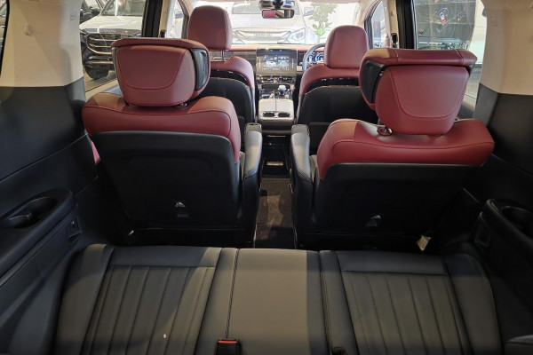 2026 GAC M8 PHEV  Premium People Mover Image 30