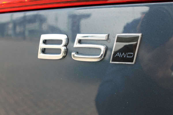 2022 MY23 Volvo XC60 UZ Plus B5 SUV Image 6