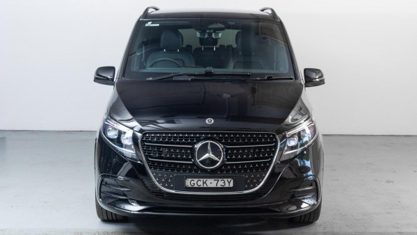 2025 Mercedes-Benz V-Class 447 V300 AMG People Mover image 4