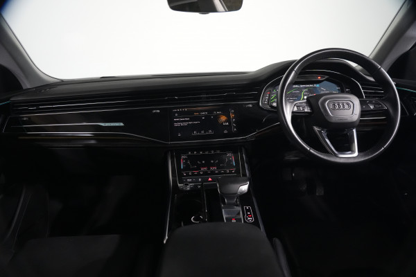 2019 Audi Q8 F1 55 TFSI SUV Image 15