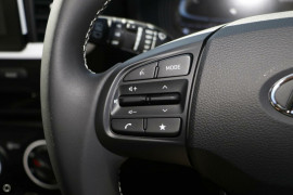 2025 Hyundai Venue QX.V5 Active SUV image 14