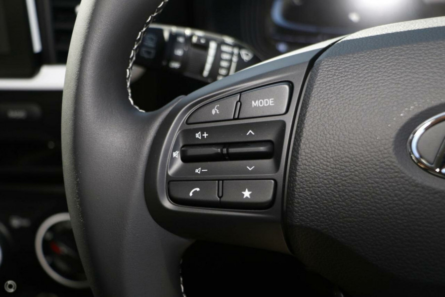 2025 Hyundai Venue QX.V5 Active SUV Image 14