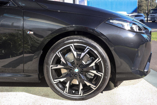 2025 BMW 2 Series F74 220 M Sport Sedan image 4