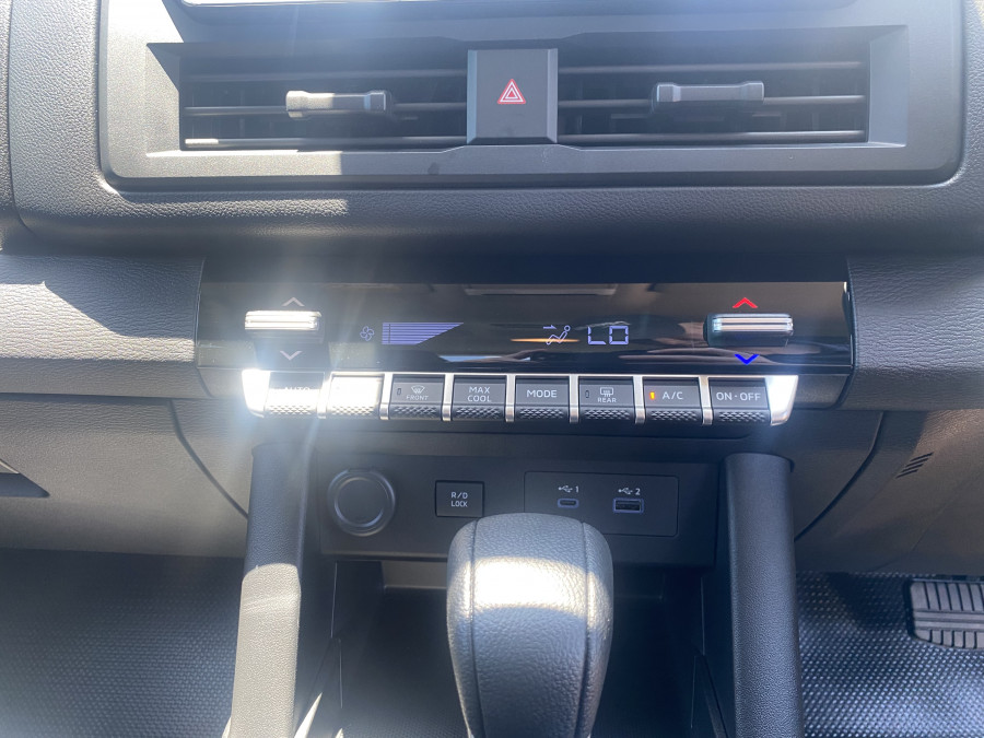 2026 Mitsubishi Triton MV GLX+ Ute Image 17