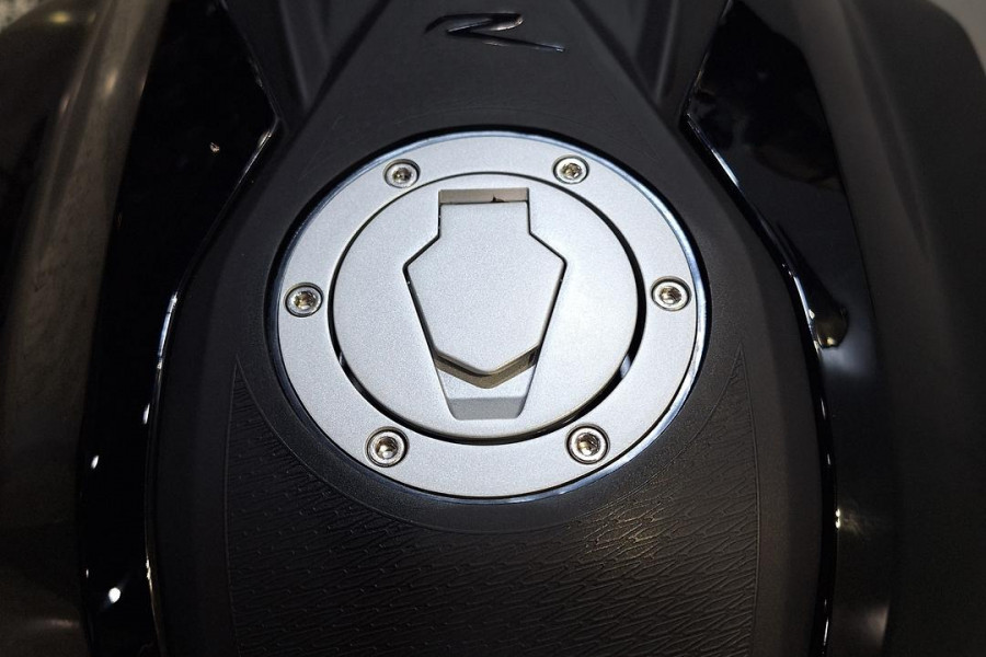 2026 BMW G 310 R G 310