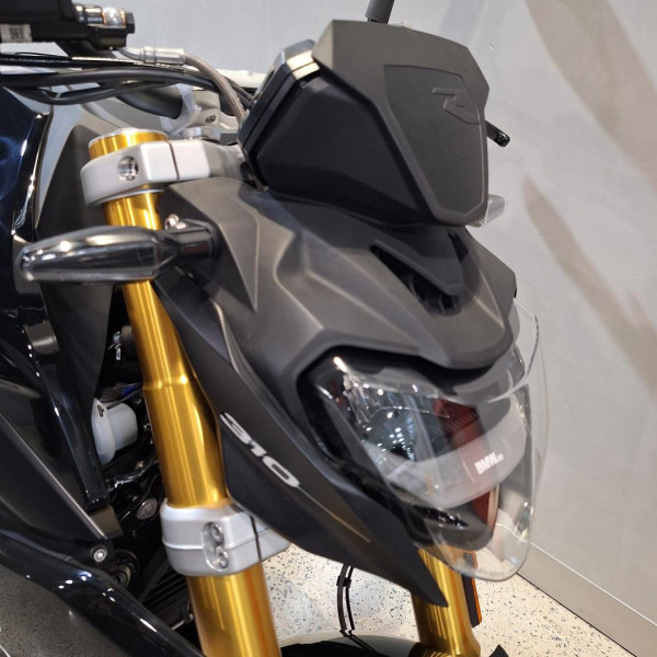 2026 BMW G 310 R G 310 image 12