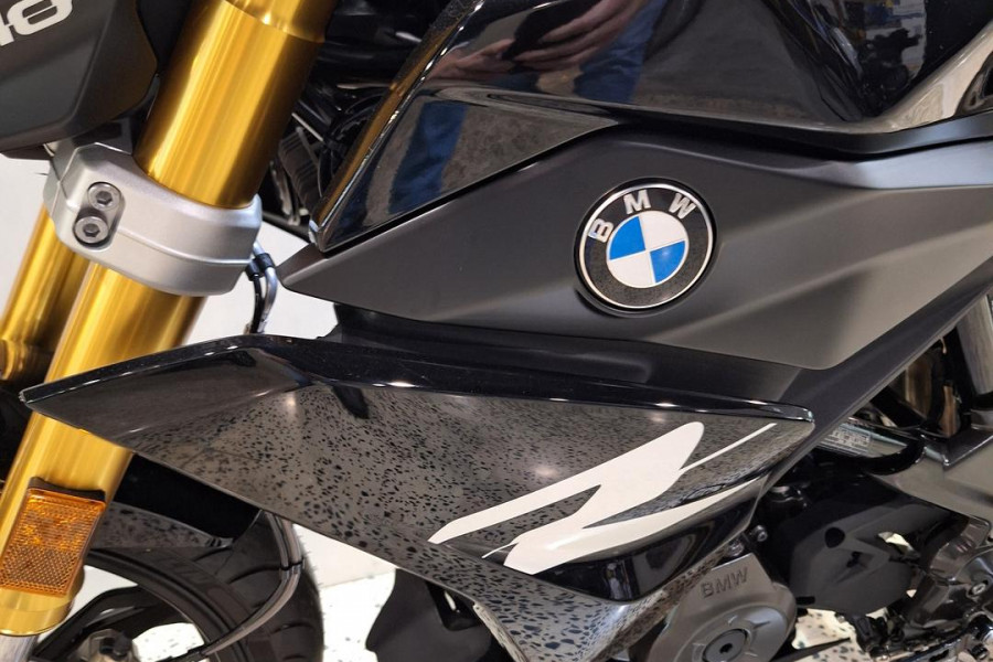 2026 BMW G 310 R G 310